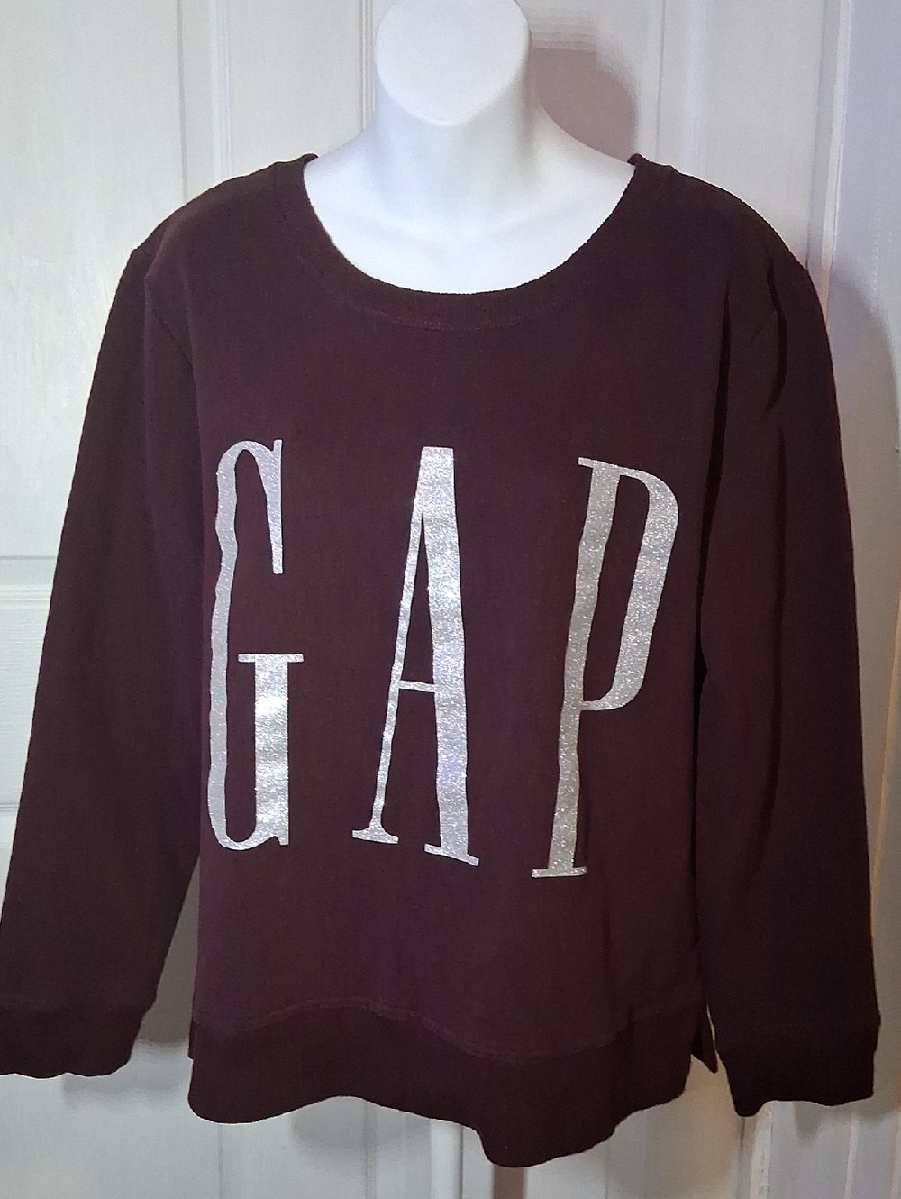 GAP Maroon Sweatshirt with Silver Logo